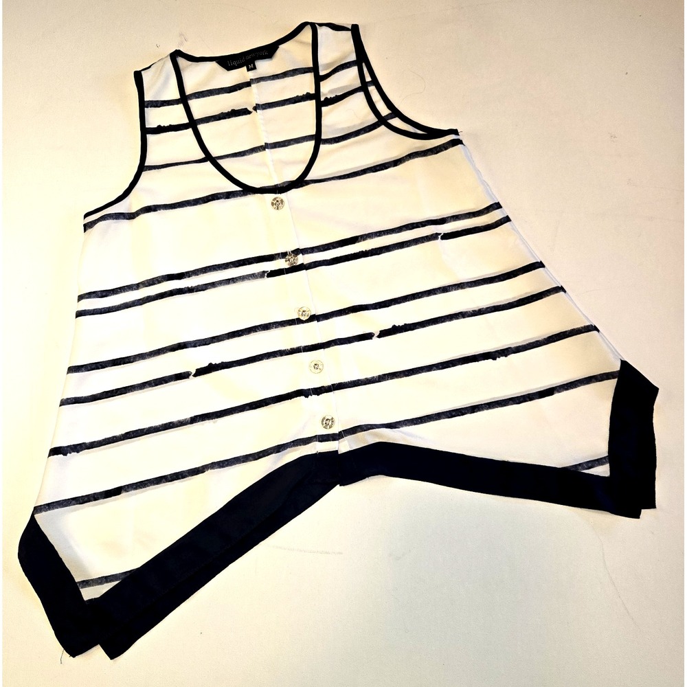 Liquid New York White Striped Lightweight Flowy Open Bottom Tank Top Size Med‎